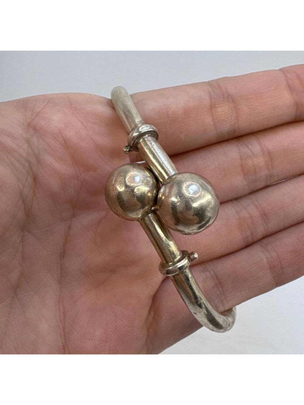 Hinged Ball Ends Bangle Bracelet Sterling Silver 925 Size 7" Fit - Picture 7 of 10
